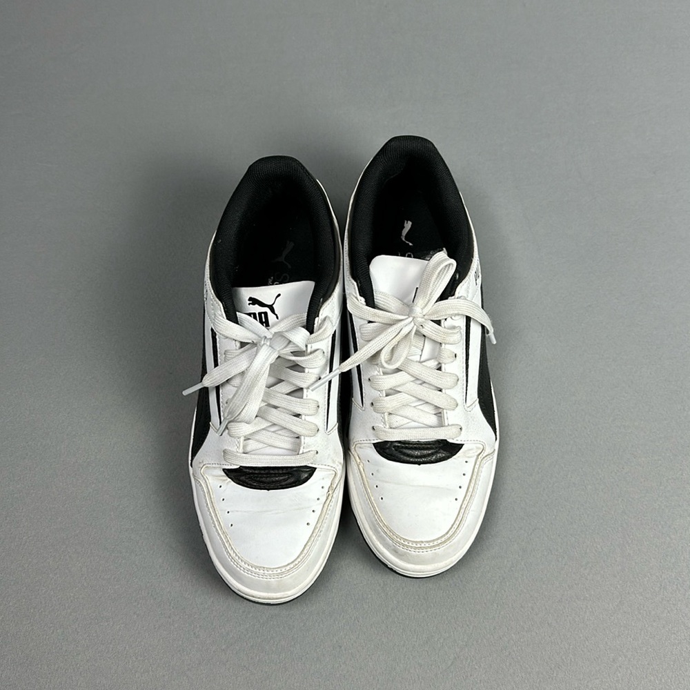 Puma - low dunk style shoe
